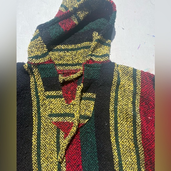 Unisex Rasta Poncho Hoodie Multicolor Woven NO SIZE Reggae Jamaica Island Hippie - Picture 2 of 11